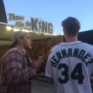 Meet your Posher, Aaron